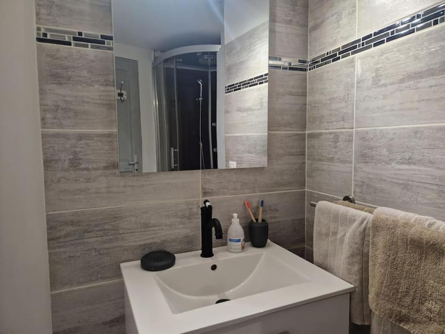 Studio Au Coeur Du Village Tourtour Dış mekan fotoğraf